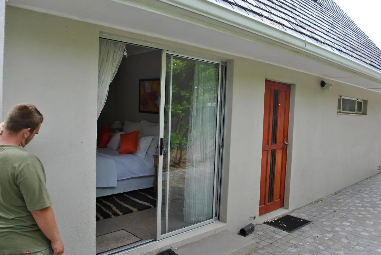 Bed and Breakfast Cotswold House Residence Κέιπ Τάουν
