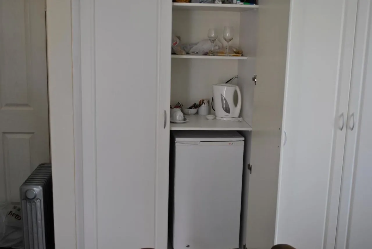 Bed and Breakfast Cotswold House Residence Κέιπ Τάουν